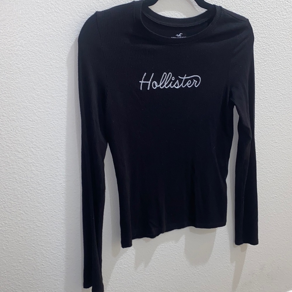 Hollister Ribbed Long Sleeve with Cursive Logo